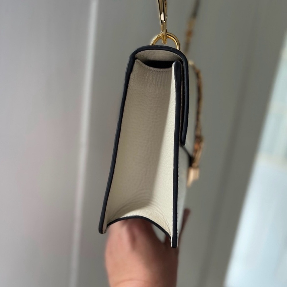 Gucci ivory Gold-Embellished bees and stars crossbody Bag- PM size - Picture 11 of 15